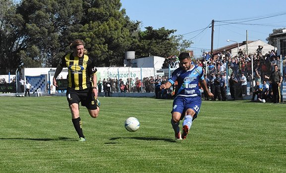 Sol de Mayo debuta en la Copa y sumó un delantero