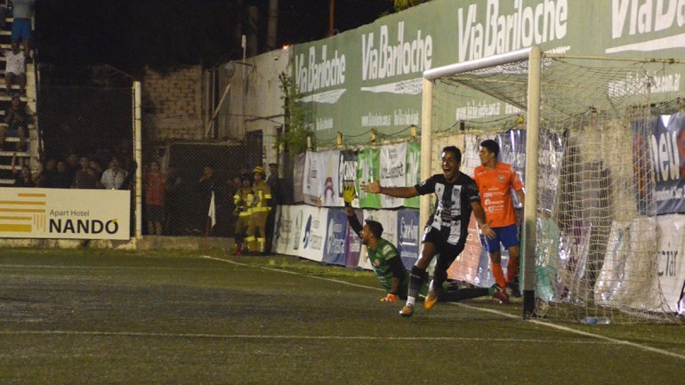 El Albinegro se tomó revancha ante Roca