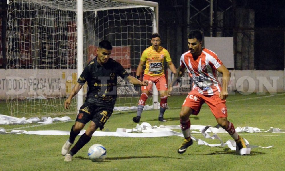 Douglas empató en Pergamino y sigue arriba