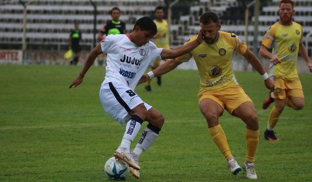 Pascuttini: «Le pedimos disculpas a la gente»