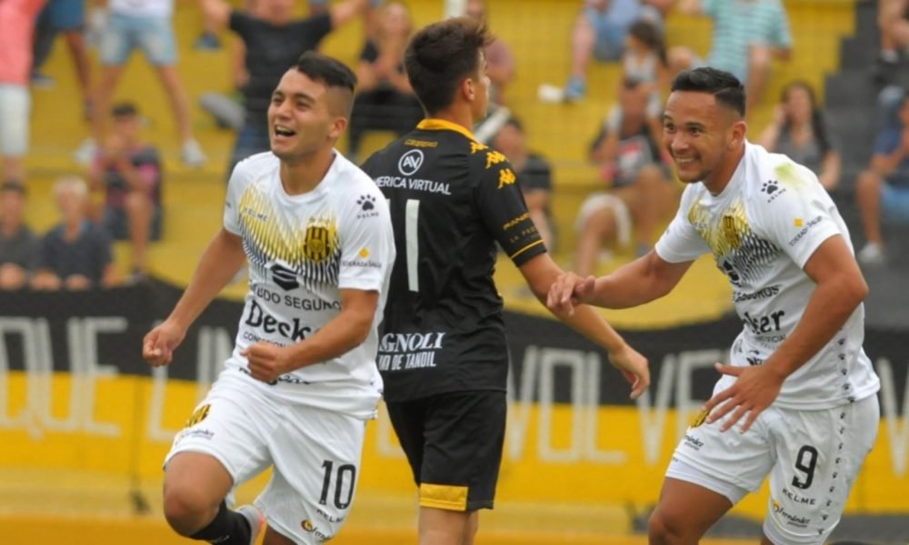 En un duelo clave por el descenso, Olimpo superó a Santamarina
