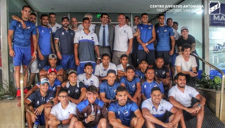 A todo o nada: Juventud y San Martín definen el último descenso