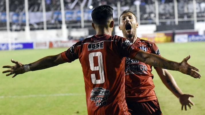 Central Córdoba venció a Almagro y va con ventaja a José Ingenieros
