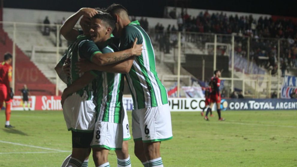 Batacazo del Albiverde puntano en la Copa Argentina