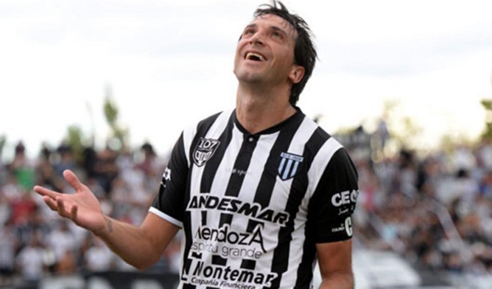 Entre lágrimas, el mago Oga se despidió de Gimnasia de Mendoza