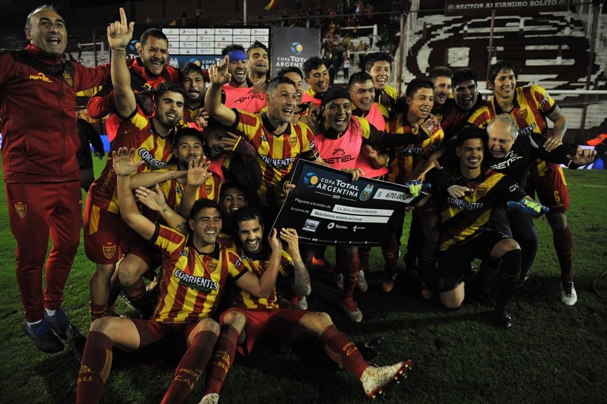 Histórico: Boca Unidos derrotó al campeón del fútbol argentino
