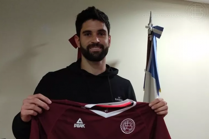 Sarmiento de Junín reclamó ante la AFA el pase de Orsini y pidió que el delantero esté inhabilitado