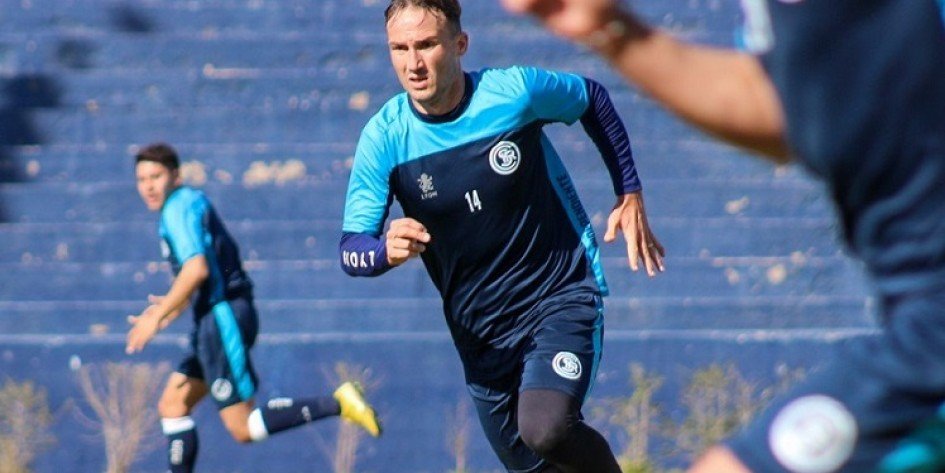 Gonzalo Klusener: «Tenemos que pelear arriba»