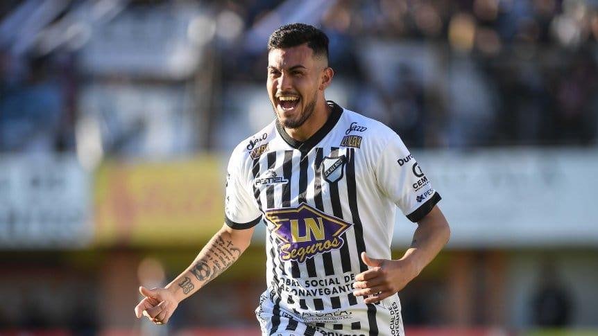 Ignacio Vázquez: «El objetivo es ascender lo más rápido»