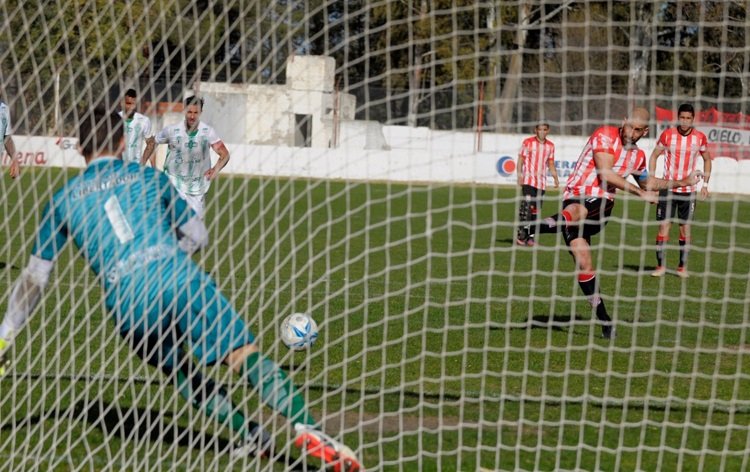 Sansinena empató con Desamparados a pesar que lo pudo ganar