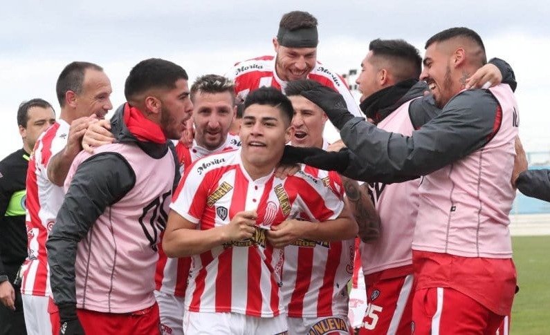 Brown cayó en su debut ante Barracas Central