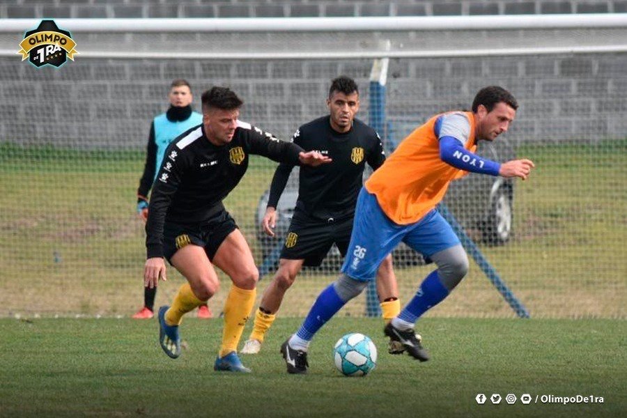 Olimpo prepara la semana y un tercer amistoso