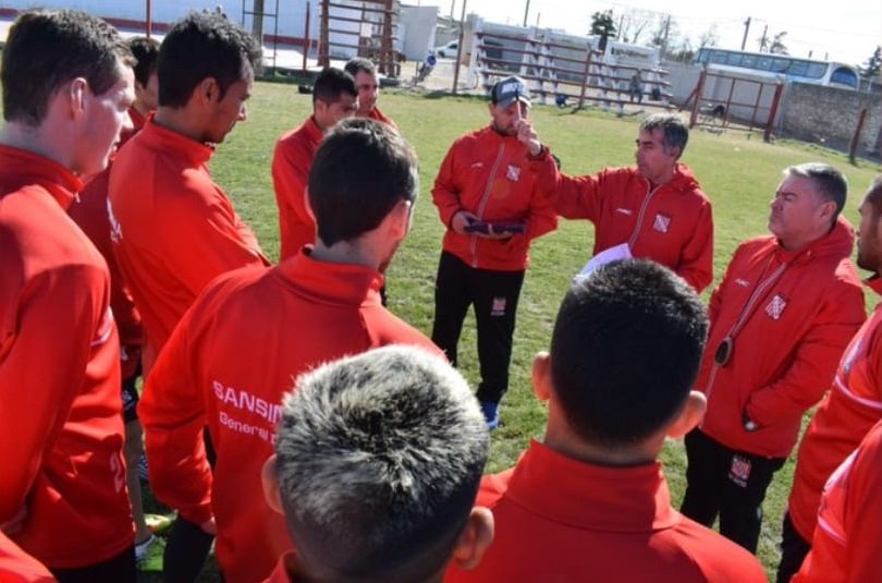 Sansinena tuvo su primer amistoso con una goleada