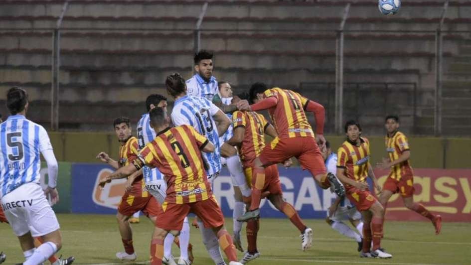 Atlético Tucumán venció a Boca Unidos y avanzó en la Copa
