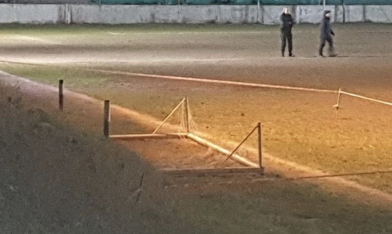 Tragedia en Valeria del Mar: un nene de 12 años murió tras caerle un arco de fútbol encima