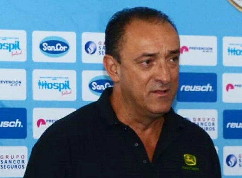 Ricardo Castro: «Lo del árbitro fue meramente un error»
