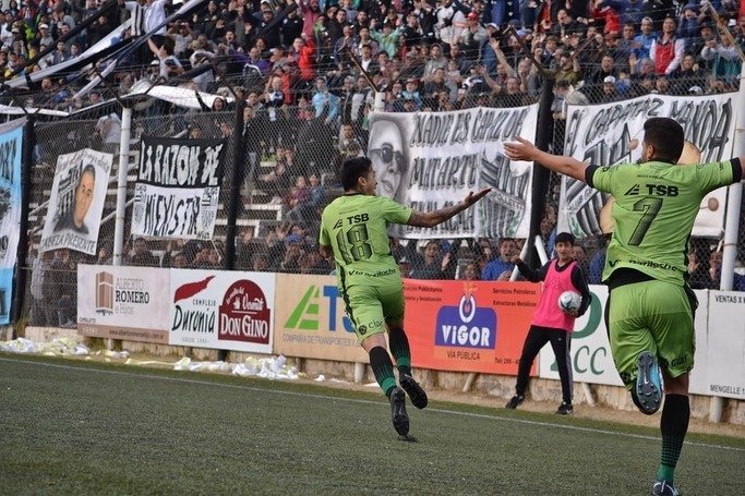 Cipolletti lo empató con Enzo Romero y desató la emoción