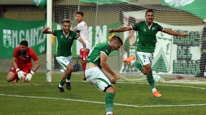 Ferro derrotó a Morón en Caballito
