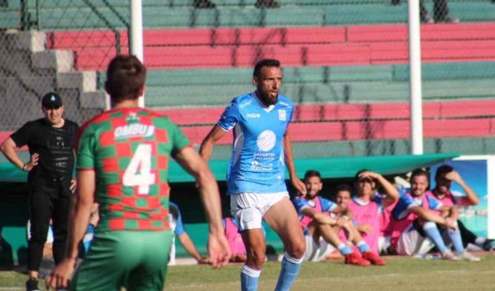 Estudiantes de Río Cuarto ganó en Carlos Casares y es escolta de Atlanta