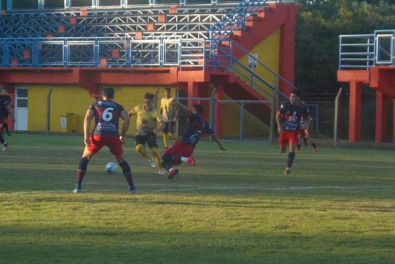 Crucero y Güemes repartieron puntos en Misiones