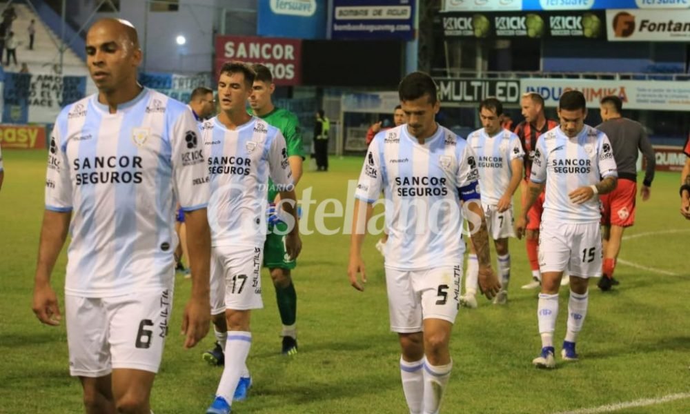 Dura derrota de Rafaela en su casa