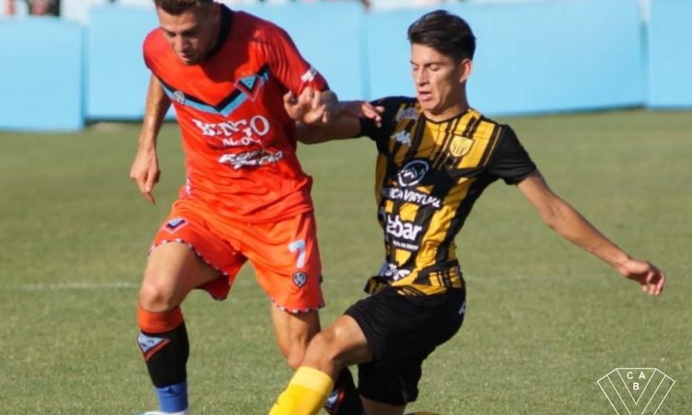 Santamarina se llevó un punto valioso de Adrogué