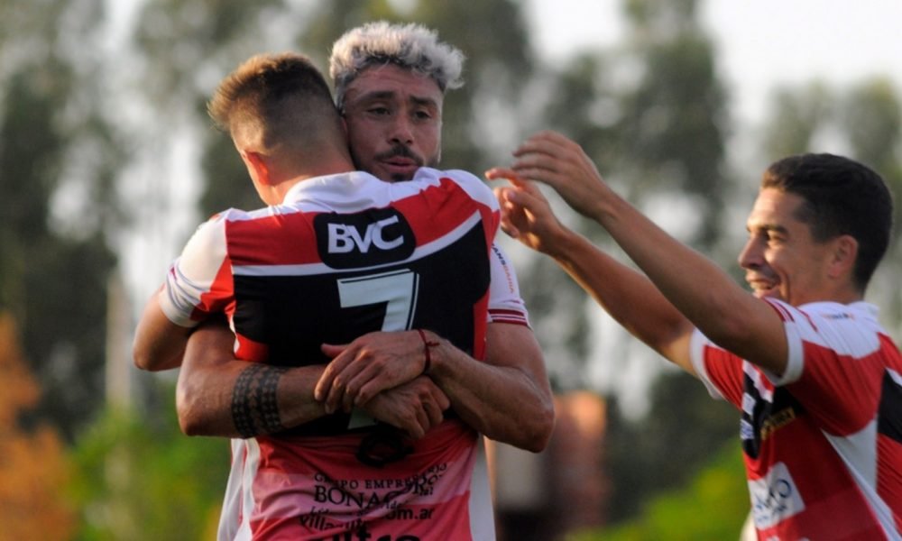 Villa Mitre venció a Desamparados y se afirma en la punta