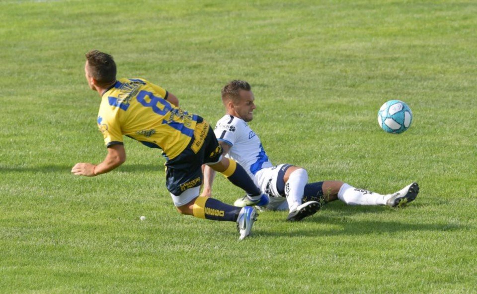 Pobre empate entre Brown y Atlanta