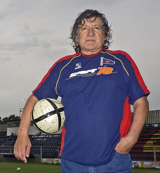 Murió Tomás Felipe «El Trinche» Carlovich, prócer mítico del fútbol rosarino