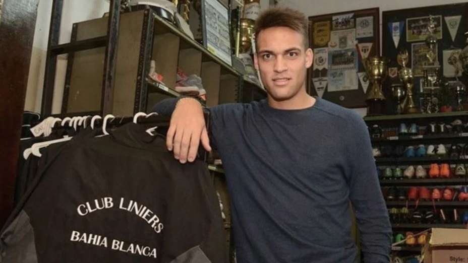 Liniers, el club que se convirtió en millonario por sus inferiores y Lautaro Martínez