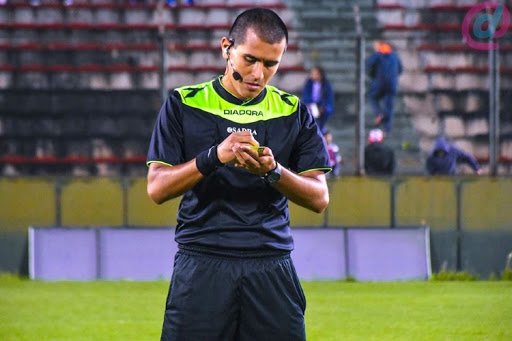 Nelson Bejas, el árbitro de la final