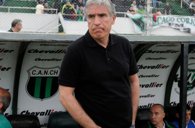 Omar Labruna dejó de ser el DT de Nueva Chicago