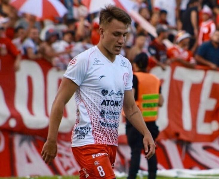 Mitre se sigue reforzando