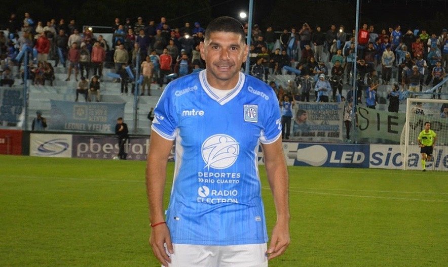Nestor Ortigoza seguirá en Estudiantes