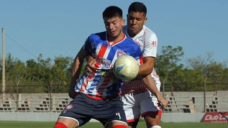 Peñarol de San Juan y Godoy Cruz en conflicto por el pase de Alan Cantero
