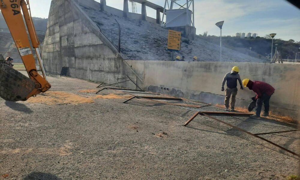 Iniciaron las obras de reconstrucción del estadio Bicentenario de Catamarca