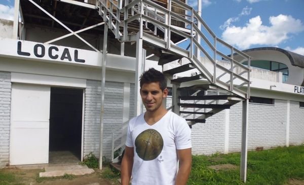 Ricardo Villar es nuevo refuerzo de Chaco For Ever