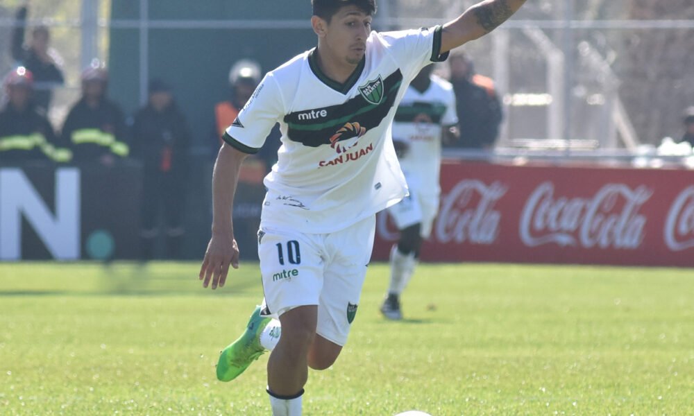 Instituto suma juego en el mediocampo y se refuerza con Gustavo Villarruel