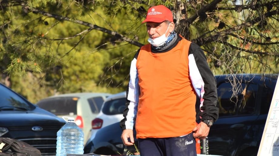 Sol de Mayo: el DT Luis Murúa dio positivo de coronavirus