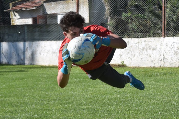 Sansinena sigue sumando nombres