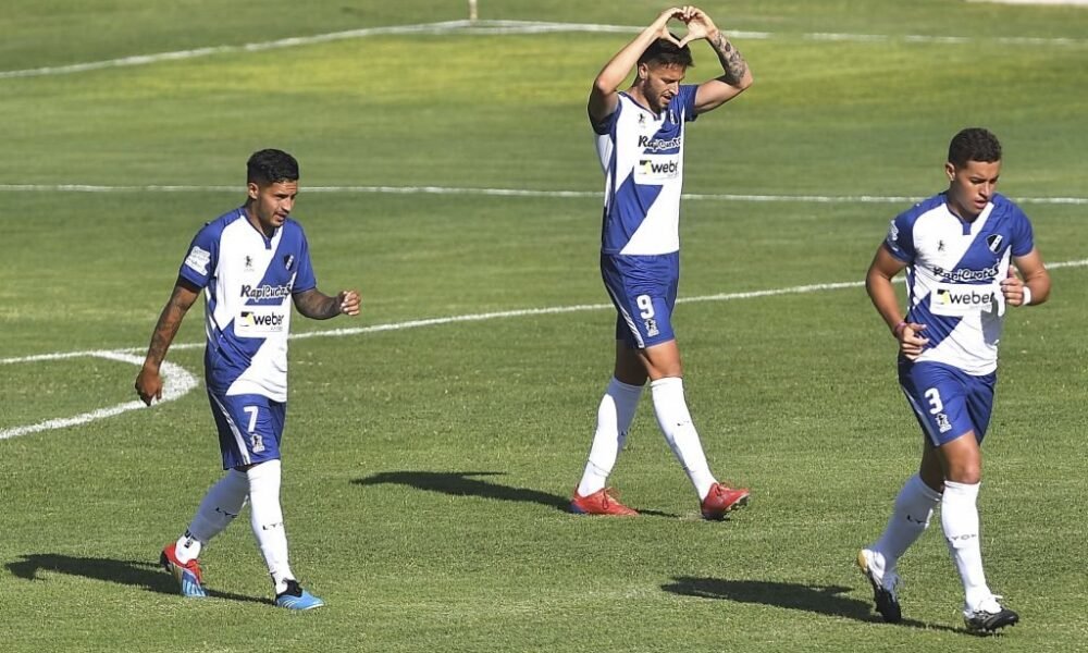 Alvarado tuvo su tarde soñada: goleó 5-2 a Nueva Chicago en Mataderos