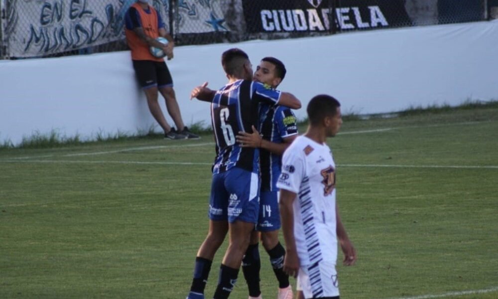 Almagro goleó a All Boys y sueña con la clasificación