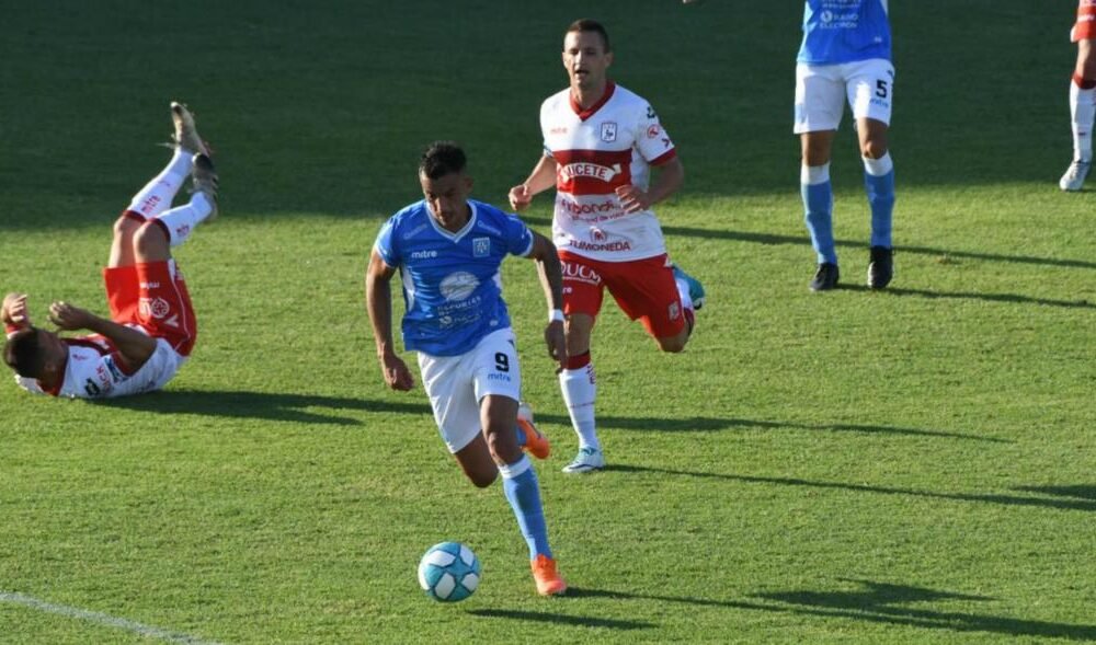 Estudiantes de Río Cuarto debutó con empate
