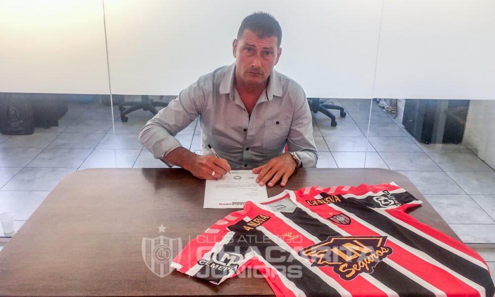 Aldirico llega al Funebrero