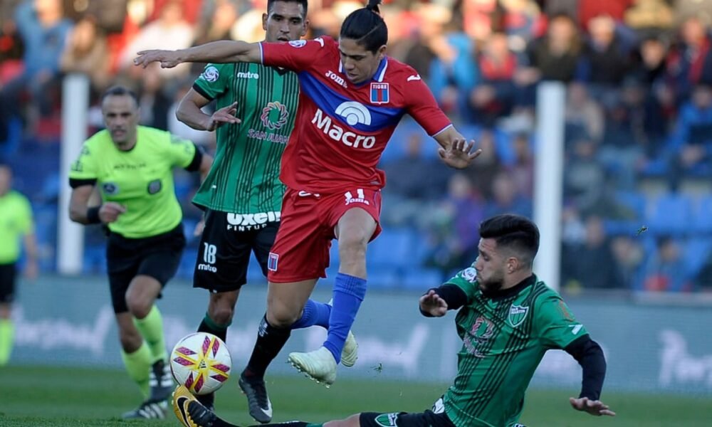 Historial sobre los cruces de Primera Nacional