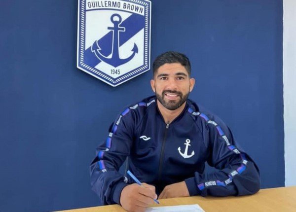 Gonzalo Bazán se suma a Brown