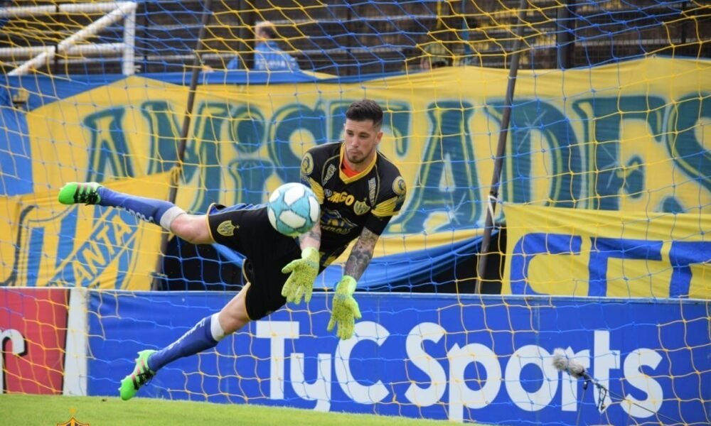 Por los clubes: Rago sigue en Atlanta, Chaca suma fútbol y Riestra ya tiene dos bajas