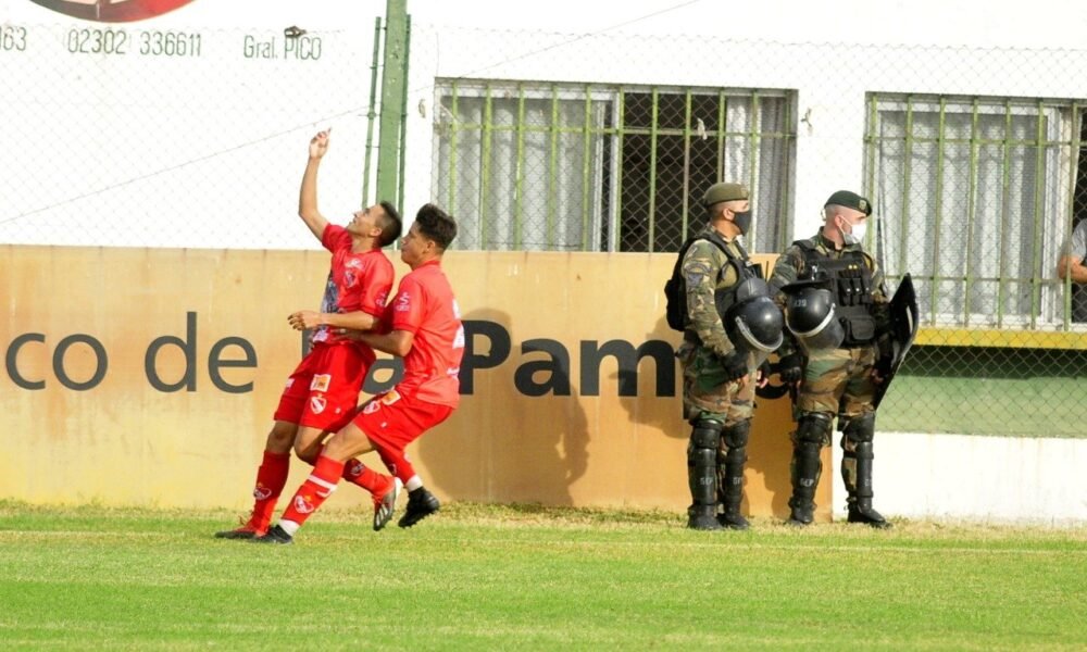 Histórico ascenso de Independiente de Chivilcoy al Torneo Federal A