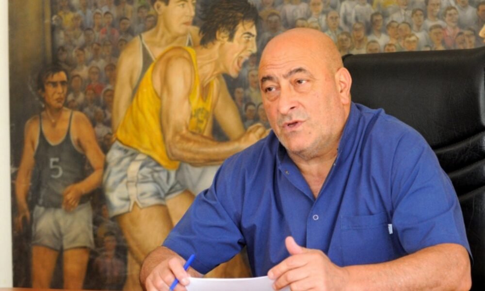 Ángel Tuma: «Yo pongo las manos en el fuego por Abaurre»