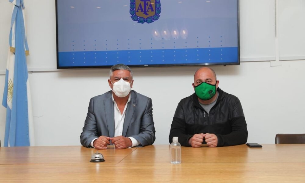 Flamante presidente de Nueva Chicago retira denuncia contra «Chiqui» Tapia